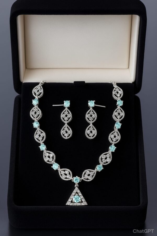 Mint Empress Crystal Necklace Set